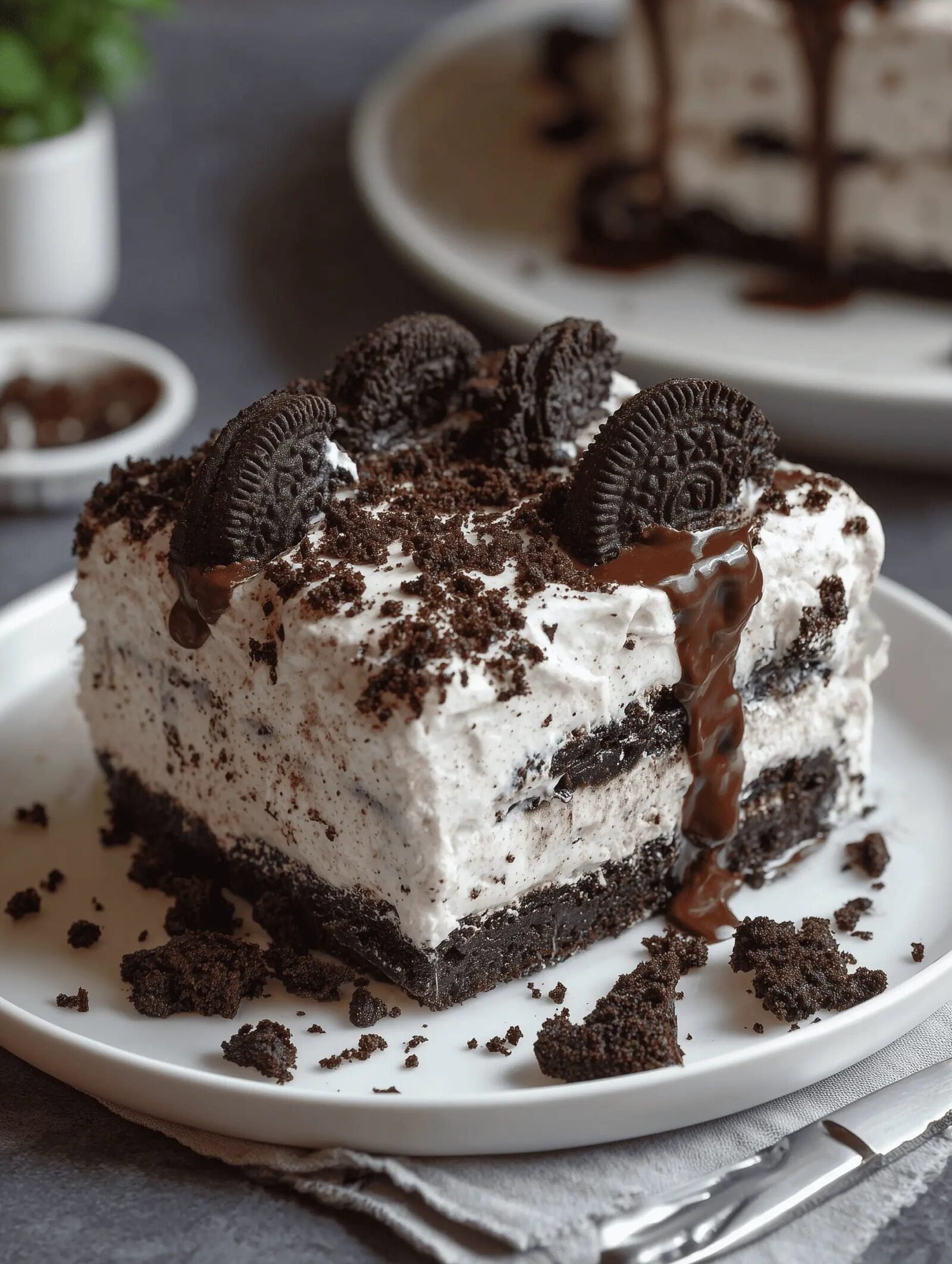 Cookies and Cream Ice Cream Cake